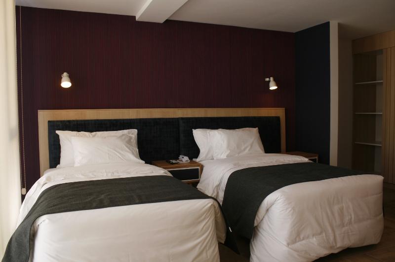 Kaia Hotel Quito Extérieur photo
